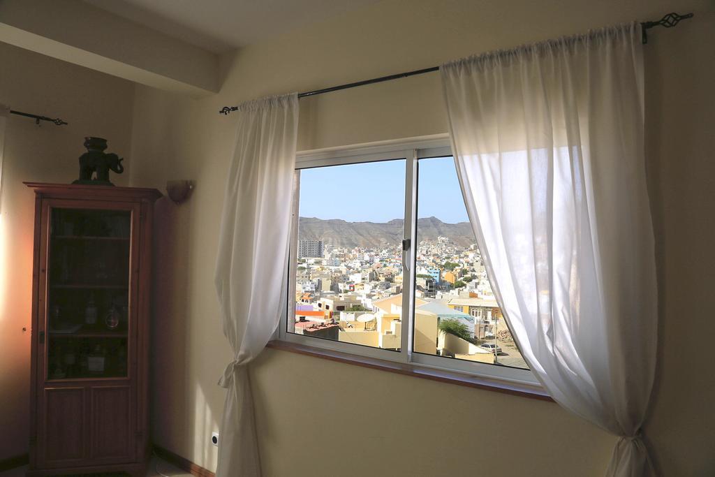 מינדלו Bouganville מראה חיצוני תמונה
